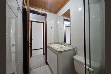 Apartamento para alugar com 112m², 3 quartos e 2 vagas Apartamento para alugar com 112m², 3 quartos e 2 vagasBanheiro social