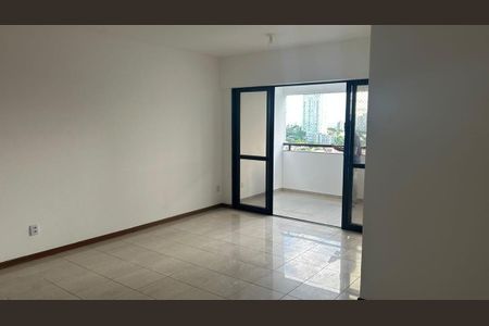 Sala de apartamento para alugar com 3 quartos, 112m² em Candeal, Salvador