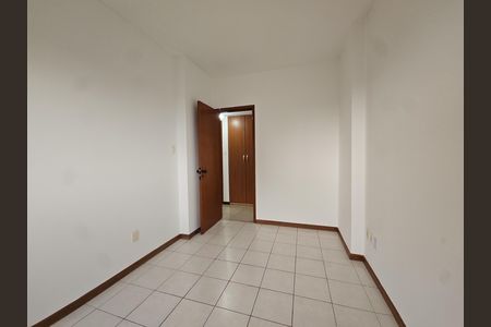 Apartamento para alugar com 112m², 3 quartos e 2 vagas Apartamento para alugar com 112m², 3 quartos e 2 vagasQuarto