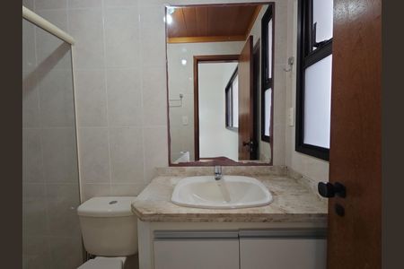 Apartamento para alugar com 112m², 3 quartos e 2 vagas Apartamento para alugar com 112m², 3 quartos e 2 vagasBanheiro da Suíte