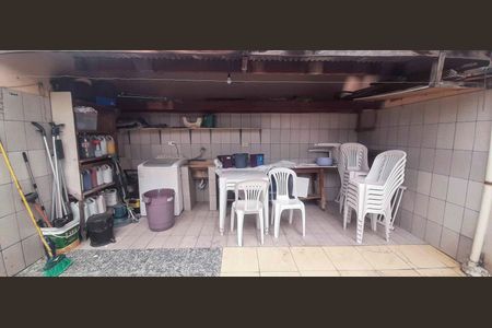 Casa para alugar com 125m², 2 quartos e 1 vaga