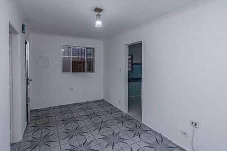 sala_3 de casa para alugar com 1 quarto, 60m² em Vila Brasilina, São Paulo