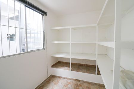 Casa à venda com 2 quartos, 180m² em Campo Belo, São Paulo