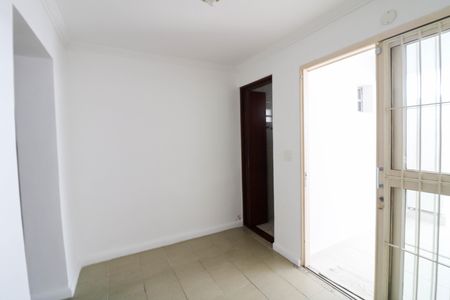 Casa à venda com 2 quartos, 180m² em Campo Belo, São Paulo