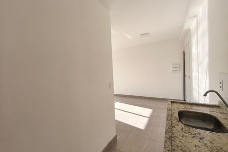 Apartamento à venda com 45m², 2 quartos e 1 vaga Apartamento à venda com 45m², 2 quartos e 1 vagaÁrea de Serviço