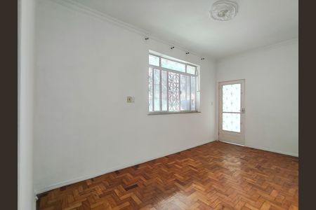 Casa para alugar com 167m², 3 quartos e 1 vagaSala