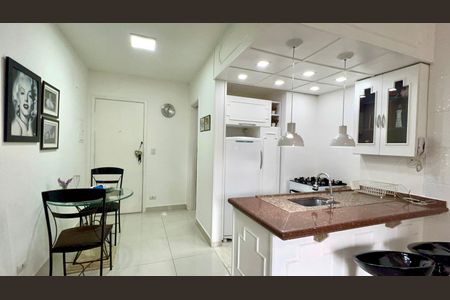 Apartamento para alugar com 45m², 1 quarto e 1 vaga Apartamento para alugar com 45m², 1 quarto e 1 vagaCozinha