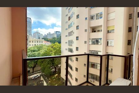 Apartamento para alugar com 45m², 1 quarto e 1 vaga Apartamento para alugar com 45m², 1 quarto e 1 vagaVaranda