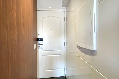 Apartamento à venda com 112m², 3 quartos e 2 vagas Apartamento à venda com 112m², 3 quartos e 2 vagasÁrea de Serviço