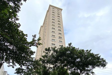 Apartamento à venda com 112m², 3 quartos e 2 vagas Apartamento à venda com 112m², 3 quartos e 2 vagasFachada