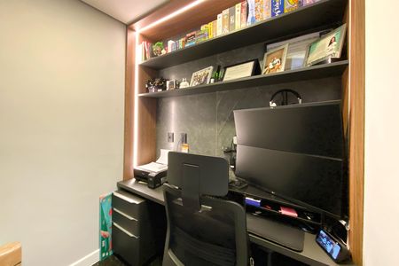 Apartamento à venda com 112m², 3 quartos e 2 vagas Apartamento à venda com 112m², 3 quartos e 2 vagasEscritório