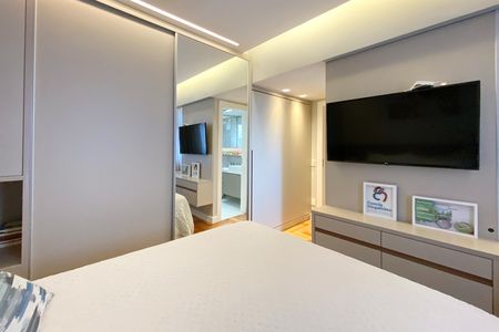 Apartamento à venda com 112m², 3 quartos e 2 vagas Apartamento à venda com 112m², 3 quartos e 2 vagasSuite 1