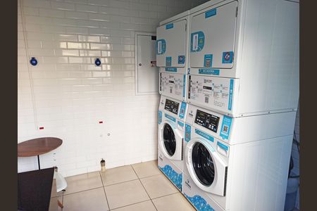 Apartamento à venda com 41m², 2 quartos e 1 vaga Apartamento à venda com 41m², 2 quartos e 1 vagaLavanderia Coletiva