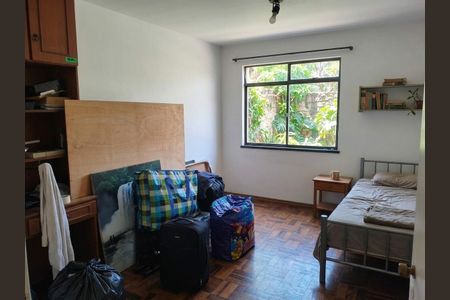 Quarto 2 de casa para alugar com 2 quartos, 220m² em Trindade, Florianópolis