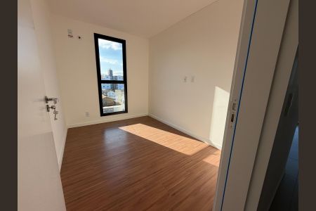 Quarto 2 de apartamento para alugar com 2 quartos, 56m² em Serraria, São José