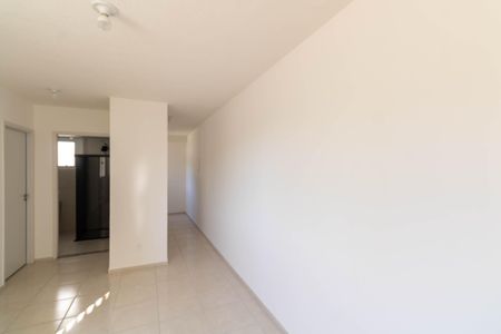 Sala de apartamento para alugar com 2 quartos, 40m² em Campo Grande, Rio de Janeiro