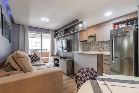 Apartamento para alugar com 2 quartos, 63m² em Alphaville Empresarial, Barueri