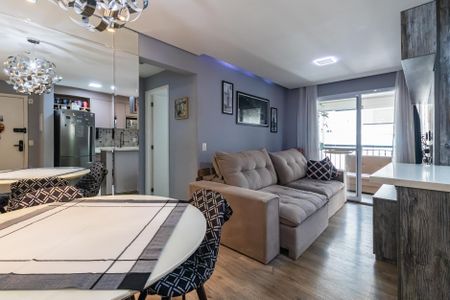 Apartamento para alugar com 2 quartos, 63m² em Alphaville Empresarial, Barueri