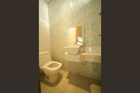 Casa para alugar com 249m², 4 quartos e 4 vagasBanheiro - Mesanino 