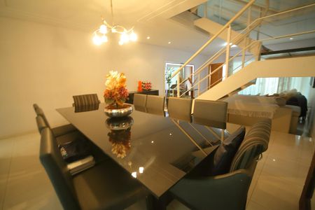 Casa para alugar com 249m², 4 quartos e 4 vagasSala ( Jantar) 