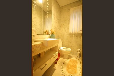 Casa para alugar com 249m², 4 quartos e 4 vagasLavabo da Sala 