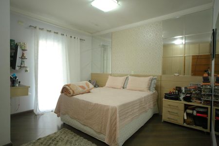 Casa para alugar com 249m², 4 quartos e 4 vagasSuíte 1 