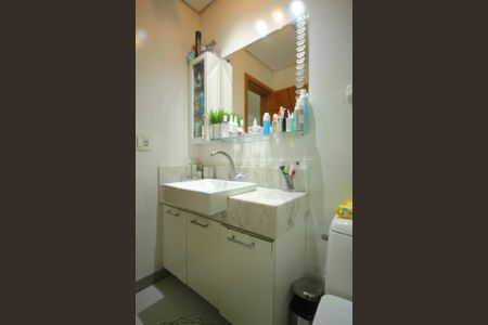 Casa para alugar com 249m², 4 quartos e 4 vagasBanheiro Suíte 1 