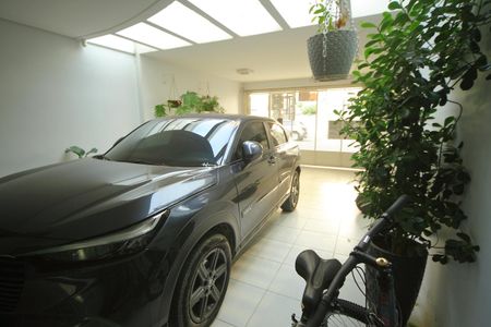 Casa para alugar com 249m², 4 quartos e 4 vagasGaragem 