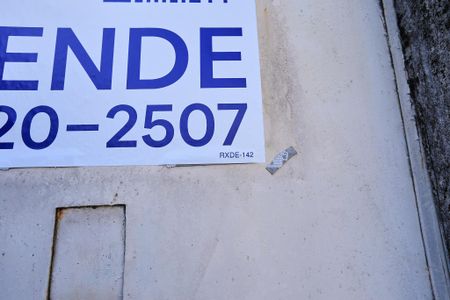 Placa de casa à venda com 3 quartos, 2763m² em Sagrada Família, Belo Horizonte