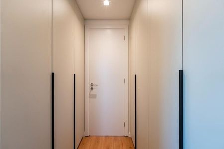 Apartamento à venda com 75m², 2 quartos e 1 vagaCorredor