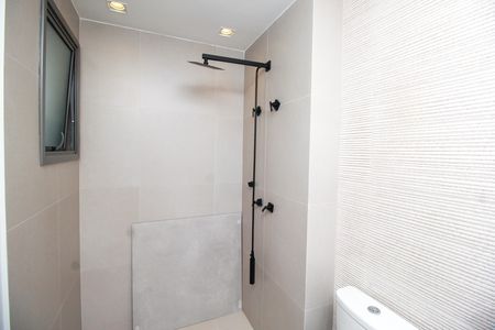 Apartamento para alugar com 73m², 3 quartos e 2 vagasBanheiro da Suíte