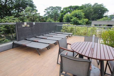 Apartamento para alugar com 73m², 3 quartos e 2 vagasPiscina