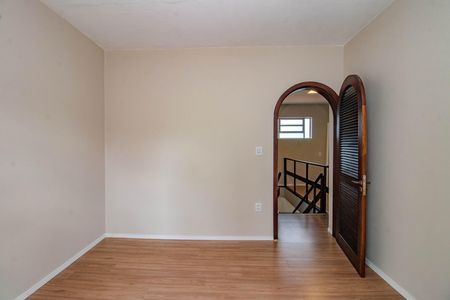 Casa para alugar com 204m², 3 quartos e 4 vagas Casa para alugar com 204m², 3 quartos e 4 vagasQuarto 2