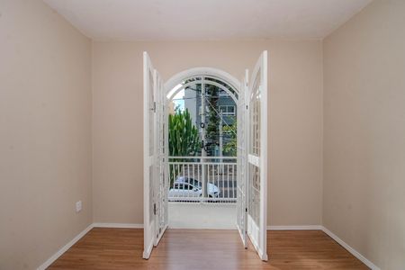 Casa para alugar com 204m², 3 quartos e 4 vagas Casa para alugar com 204m², 3 quartos e 4 vagasQuarto 2