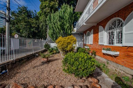 Casa para alugar com 204m², 3 quartos e 4 vagas Casa para alugar com 204m², 3 quartos e 4 vagasPátio