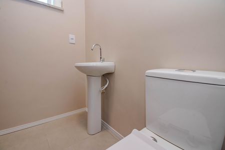 Casa para alugar com 204m², 3 quartos e 4 vagas Casa para alugar com 204m², 3 quartos e 4 vagasLavabo
