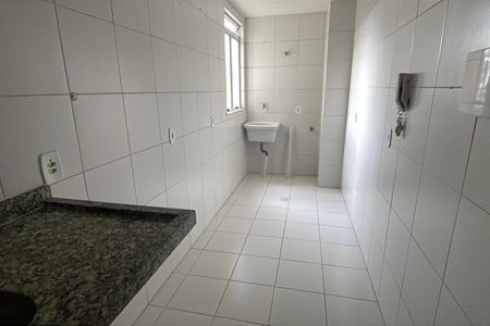 Apartamento para alugar com 90m², 2 quartos e 2 vagas Apartamento para alugar com 90m², 2 quartos e 2 vagasCozinha