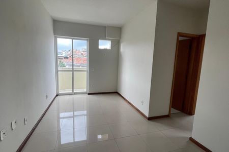 Sala de apartamento para alugar com 2 quartos, 90m² em Vila Centenario, Duque de Caxias