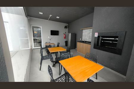 Apartamento para alugar com 39m², 2 quartos e 1 vaga Apartamento para alugar com 39m², 2 quartos e 1 vagaÁrea comum - Churrasqueira
