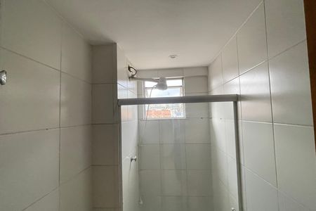 Casa para alugar com 70m², 2 quartos e 2 vagas Casa para alugar com 70m², 2 quartos e 2 vagasBanheiro