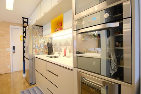 Apartamento à venda com 102m², 3 quartos e 2 vagasCozinha