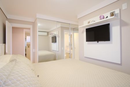 Apartamento à venda com 102m², 3 quartos e 2 vagasSuíte