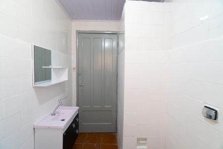 Casa para alugar com 50m², 2 quartos e sem vagaBanheiro