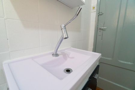 Casa para alugar com 50m², 2 quartos e sem vagaBanheiro