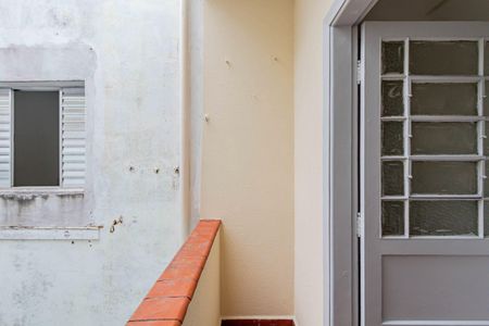Apartamento para alugar com 90m², 2 quartos e sem vaga Apartamento para alugar com 90m², 2 quartos e sem vagaVaranda