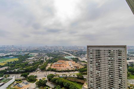 Apartamento à venda com 165m², 3 quartos e 2 vagas Apartamento à venda com 165m², 3 quartos e 2 vagasVaranda
