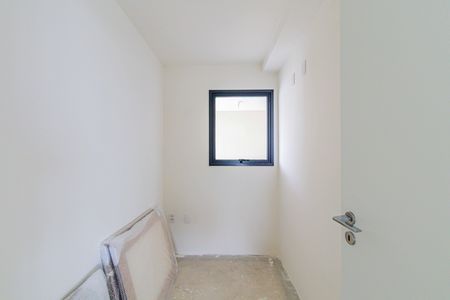 Apartamento à venda com 165m², 3 quartos e 2 vagas Apartamento à venda com 165m², 3 quartos e 2 vagasEscritório