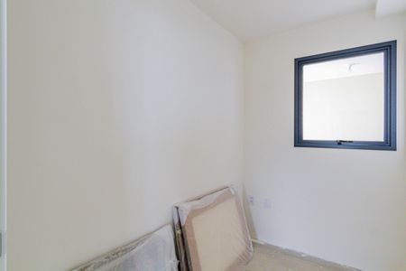 Apartamento à venda com 165m², 3 quartos e 2 vagas Apartamento à venda com 165m², 3 quartos e 2 vagasEscritório