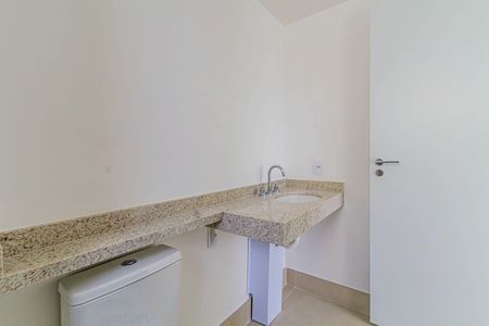 Apartamento à venda com 165m², 3 quartos e 2 vagas Apartamento à venda com 165m², 3 quartos e 2 vagasSuite 03 - Banheiro