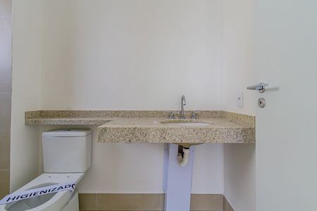 Apartamento à venda com 165m², 3 quartos e 2 vagas Apartamento à venda com 165m², 3 quartos e 2 vagasSuite 03 - Banheiro